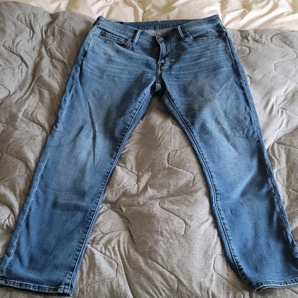 Great condition Abercrombie & Fitch Slim 32x30